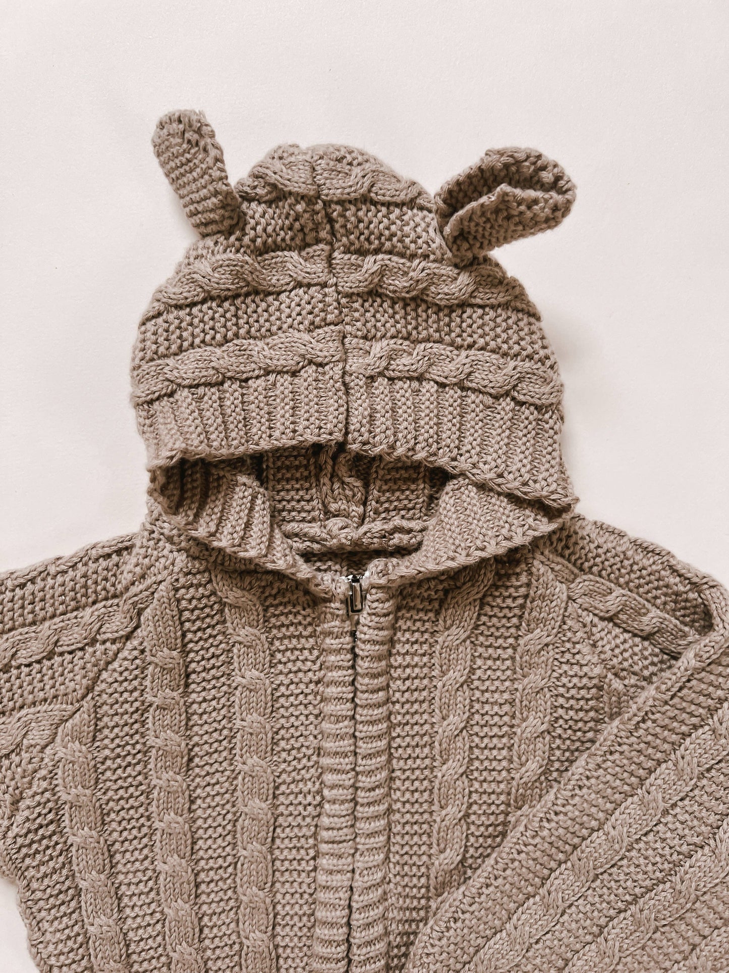 Organic Cotton Baby Bear Cable Knit Jumpsuit - Acorn + Heather Beige