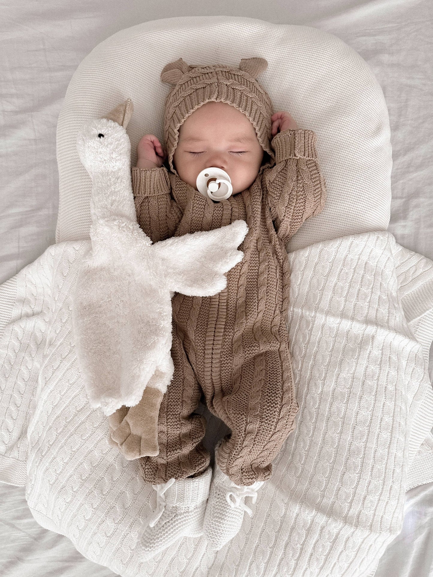Organic Cotton Baby Bear Cable Knit Jumpsuit - Acorn + Heather Beige
