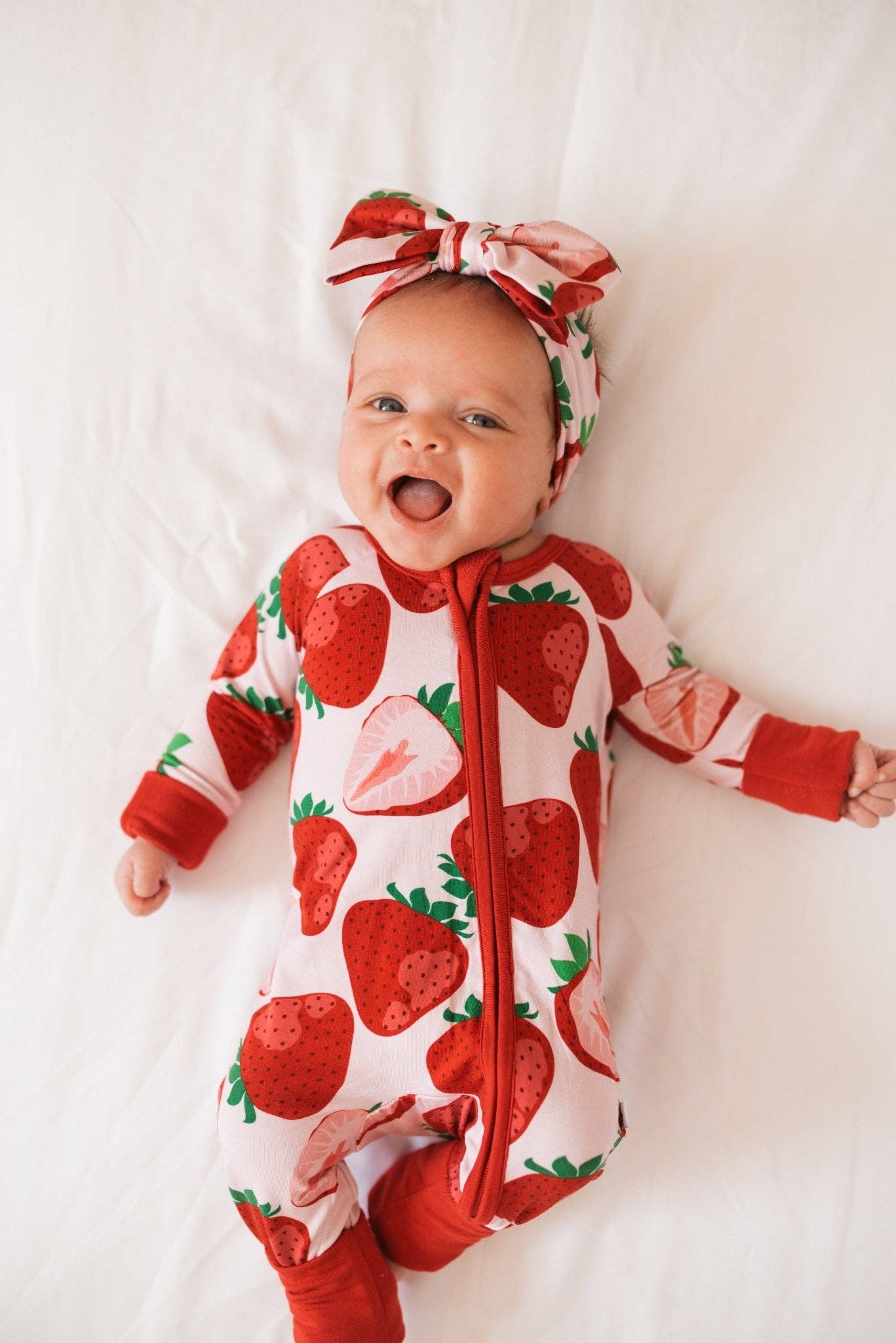 Berry Sweet Strawberry Bamboo Romper – Soft, Eco-Friendly Baby Sleepwear
