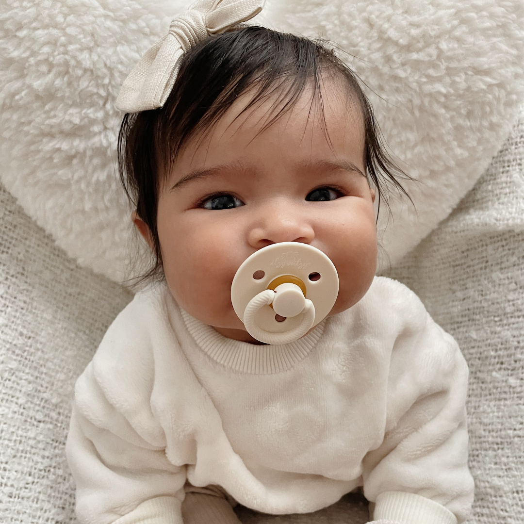 Itzy Soother™ Natural Rubber Pacifier Set (2-Pack) – Blossom & Rosewood